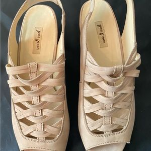 Paul Green adorable sandals with heel